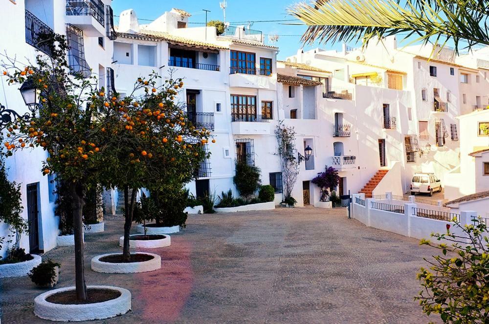 Вілла Altea Town House Deluxe Sea View Екстер'єр фото